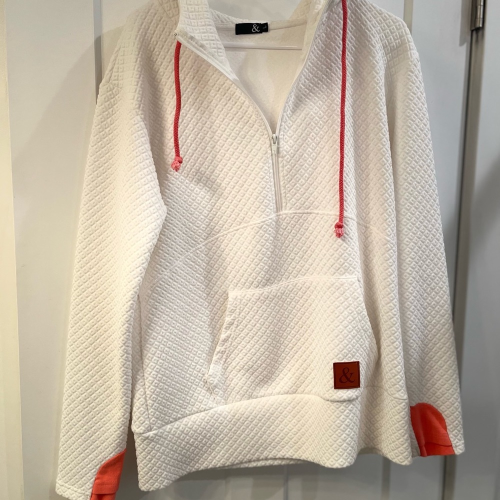 White three-quarter front zip